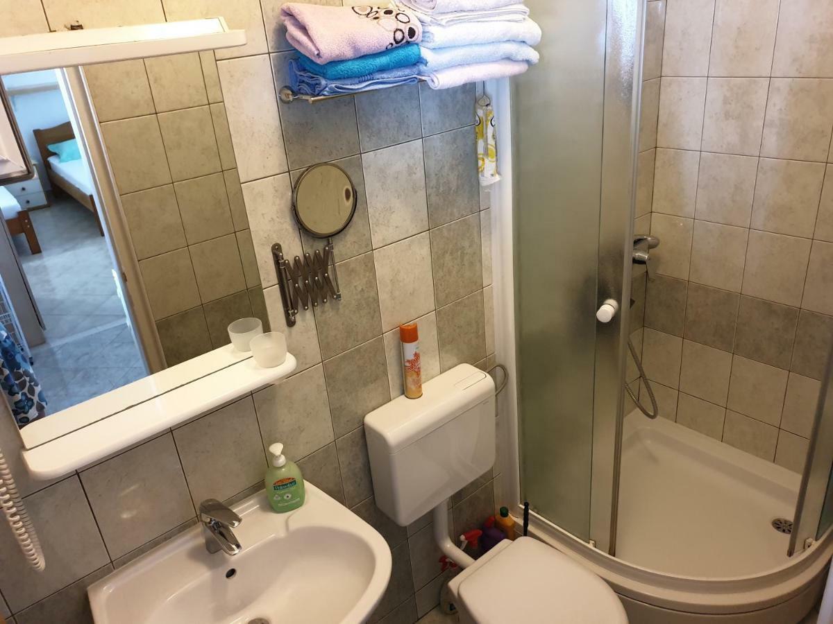 Apartments Bajo - Free Parking ดูบรอฟนิก ภายนอก รูปภาพ